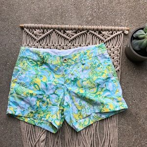 Lilly Pulitzer Callahan Flower Print Shorts Size 2
